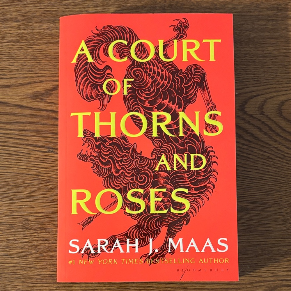 A Court of Thorns and Roses Book